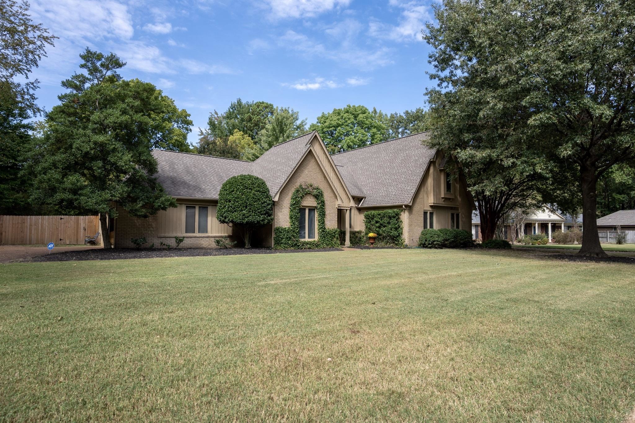 1479 Poplar Ridge Drive Memphis, TN 38120 - Photo 2 of 31 Gallery Image 2