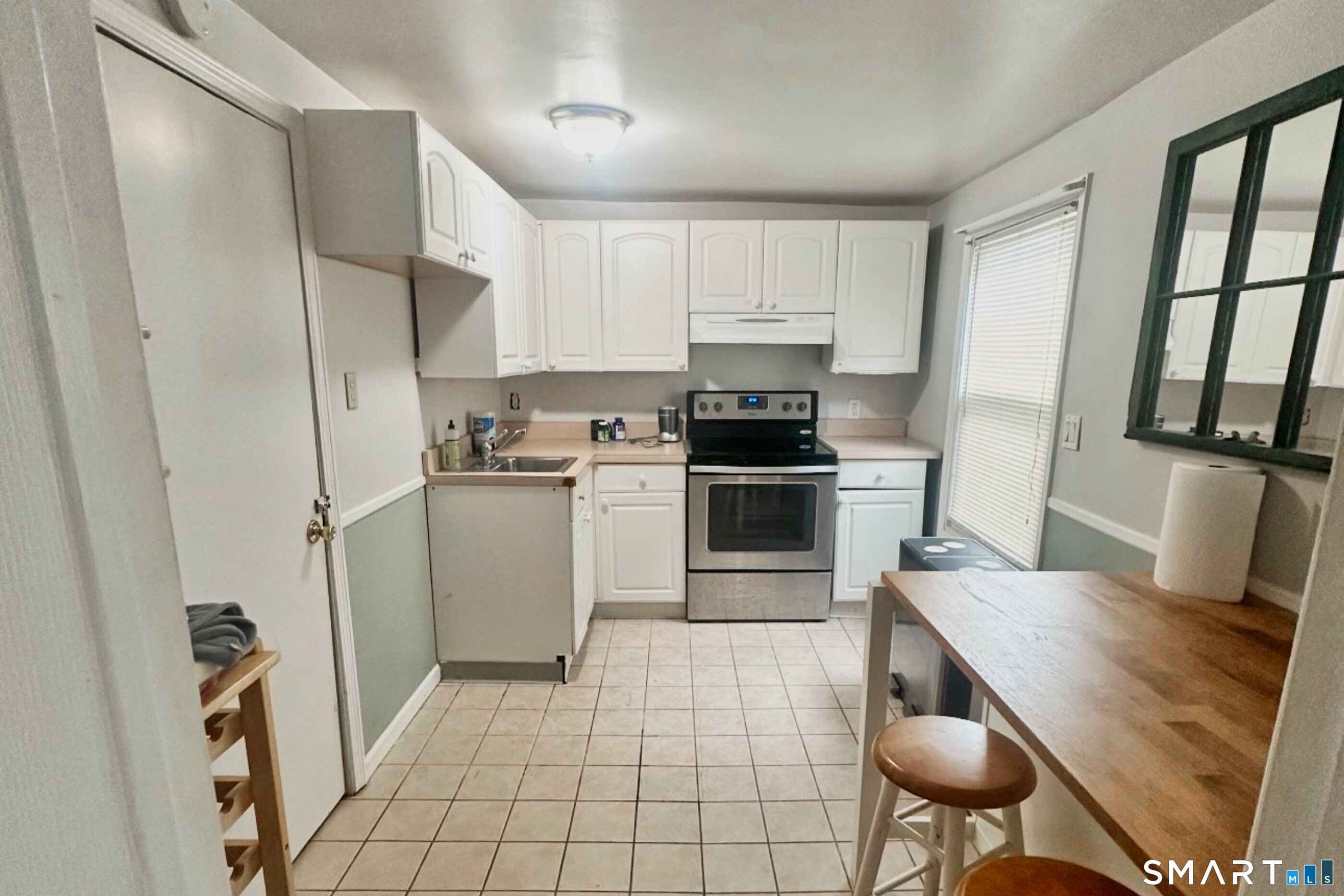 28 Beacon Street Beacon Falls, CT 06403 - Photo 20 of 38