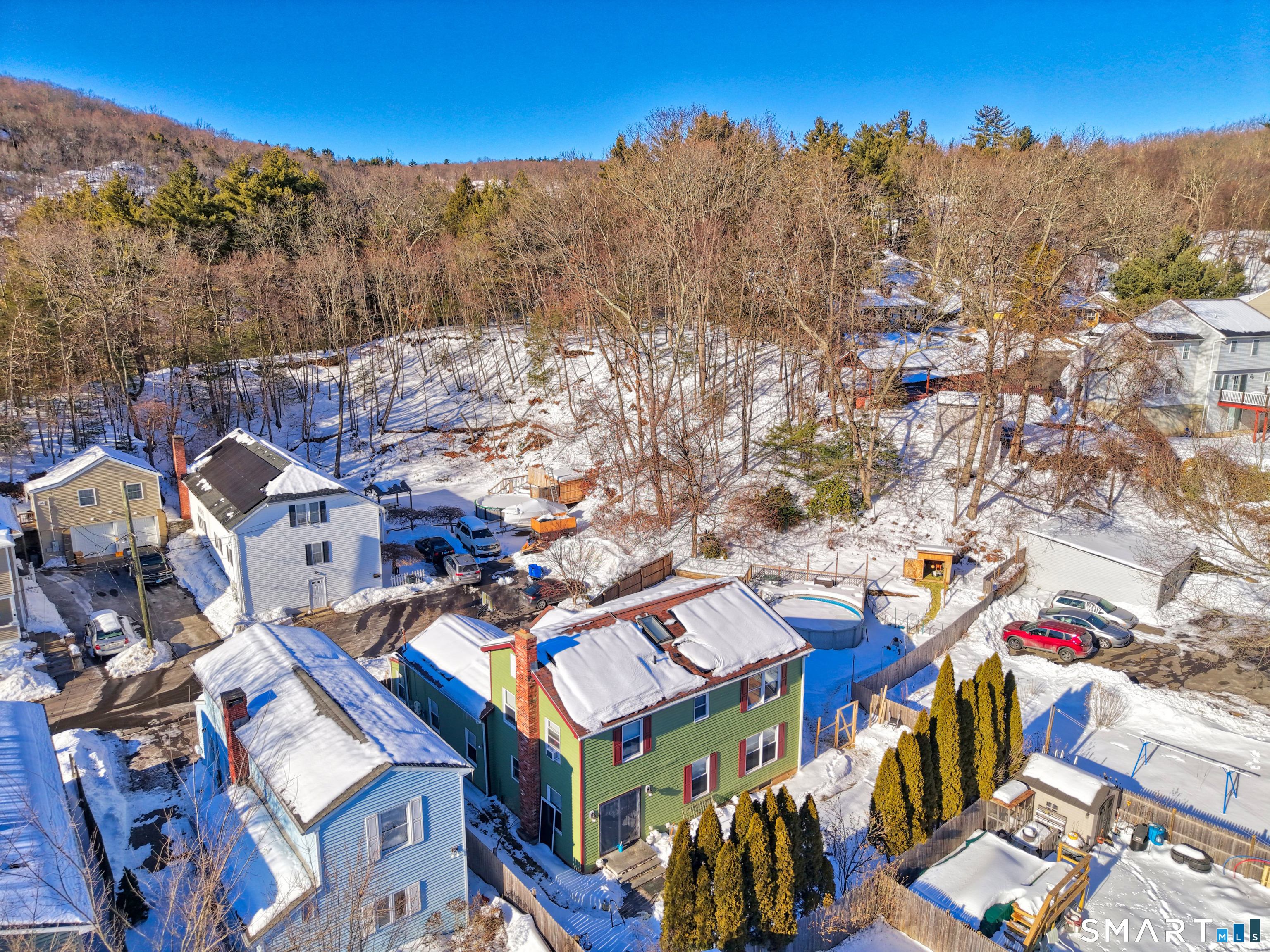 28 Beacon Street Beacon Falls, CT 06403 - Photo 33 of 38