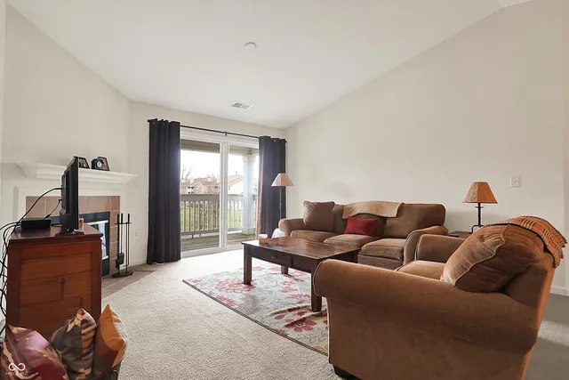 $173,000 | 4925 Opal Ridge Lane, Unit 309, Indianapolis, IN 46237