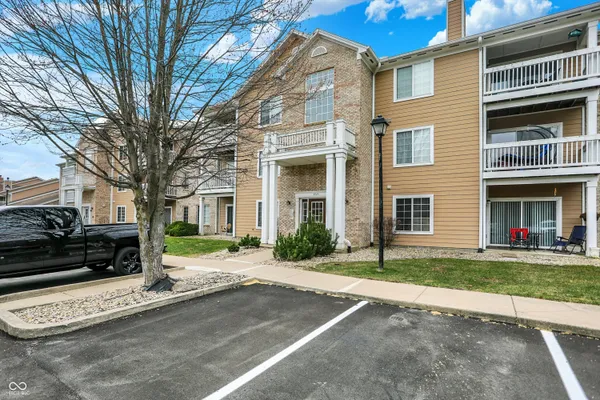 $169,000 | 4925 Opal Ridge Lane, Unit 309, Indianapolis, IN 46237