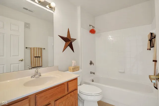 $173,000 | 4925 Opal Ridge Lane, Unit 309, Indianapolis, IN 46237