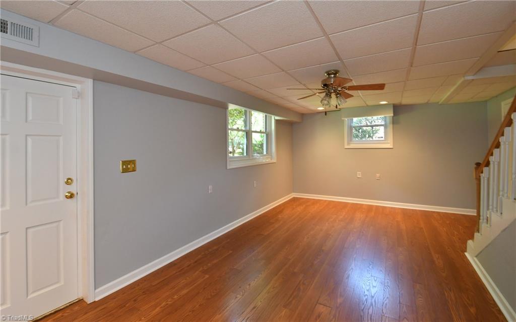1652 Sandersted Road Southwest Winston-Salem, NC 27103 - Photo 16 of 28 Gallery Image 16