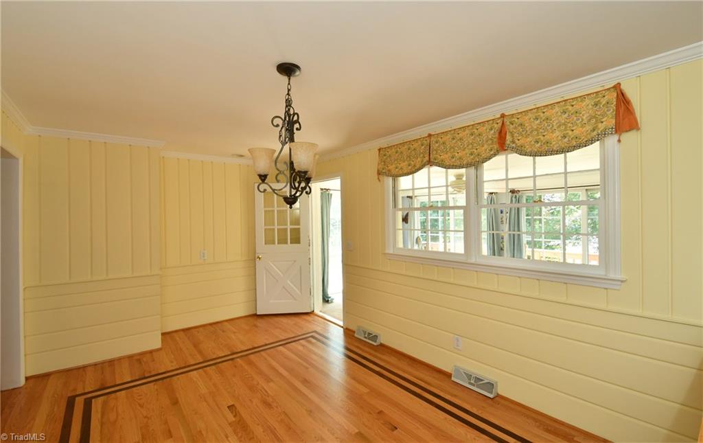 1652 Sandersted Road Southwest Winston-Salem, NC 27103 - Photo 9 of 28 Gallery Image 9