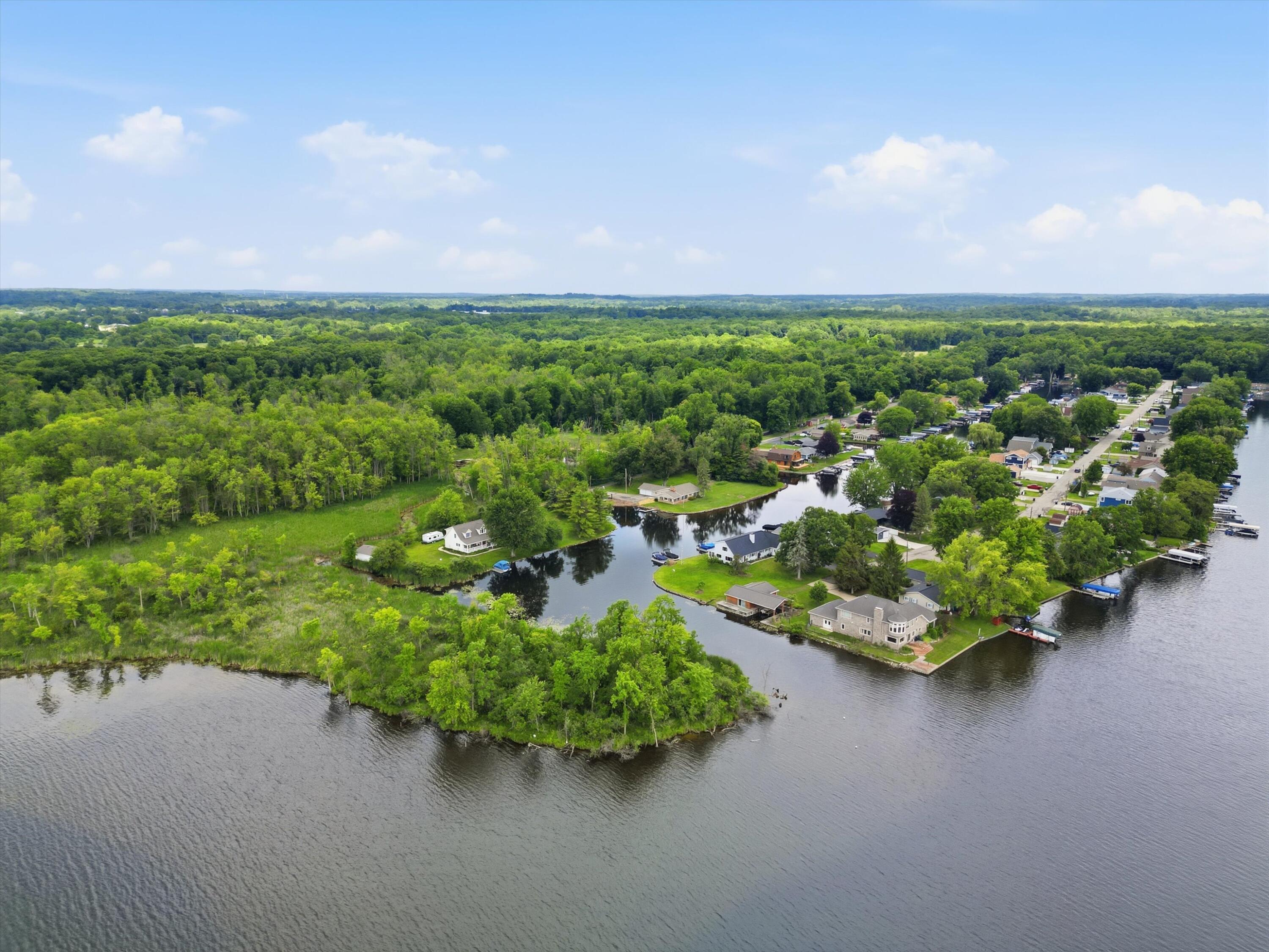 11243 Wynns Road Pinckney, MI 48169 - Photo 24 of 43 Portage Lake View