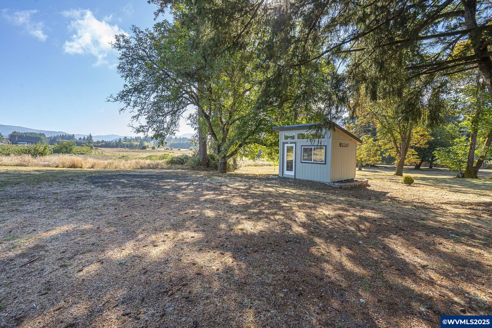 34715 Meridian Road Lebanon, OR 97355 - Photo 26 of 27 Gallery Image 26