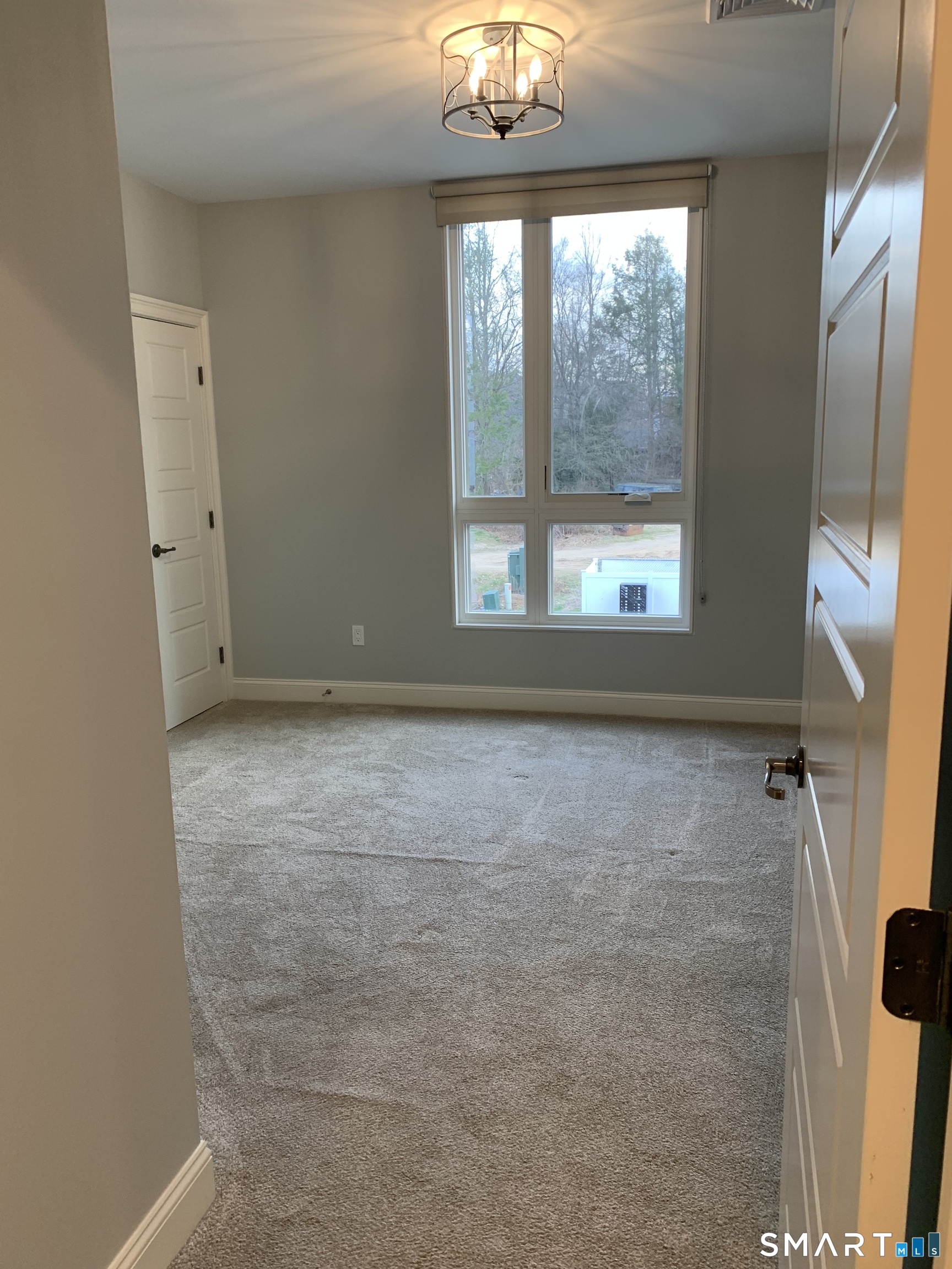 Edgewater Circle East Hampton, CT 06424 - Photo 4 of 7