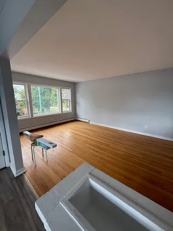 $1,695 | 3537 South Harlem Avenue, Unit 2F, Berwyn, IL 60402