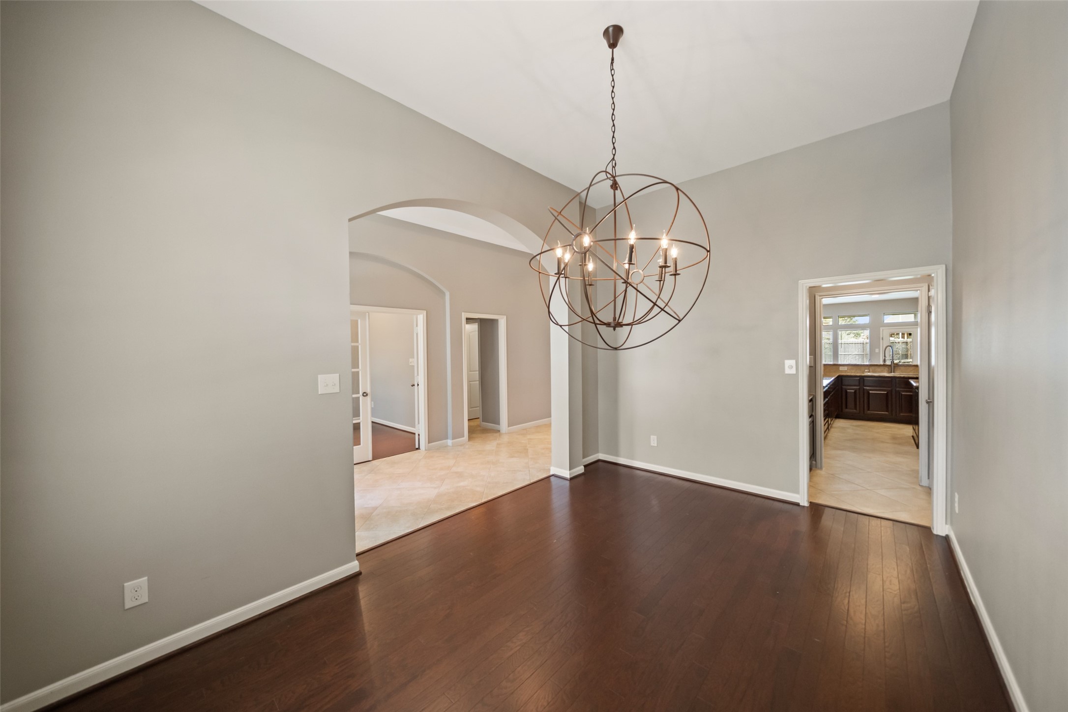 2818 Red Maple Drive Katy, TX 77494 - Photo 14 of 50 a view of a livingroom with wooden floor
