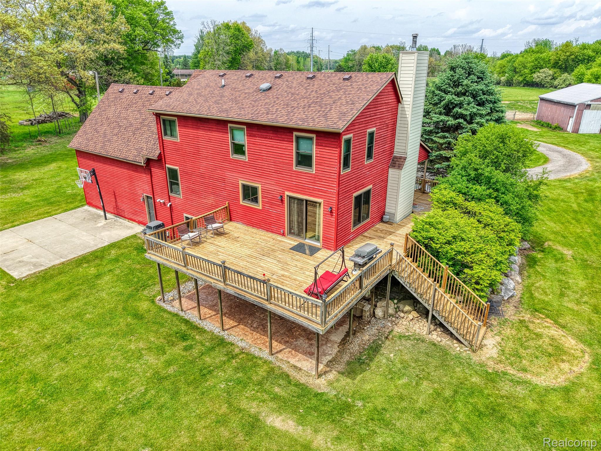2500 East Jones Road Howell, MI 48855 - Photo 32 of 43 DJI_20260518150424_0074_D_19.jpg