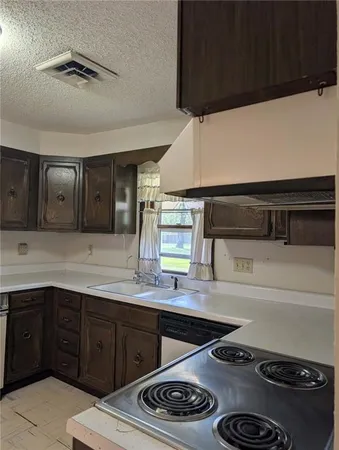 $250,000 | 308 North Cleveland Street, Garnett, KS 66032