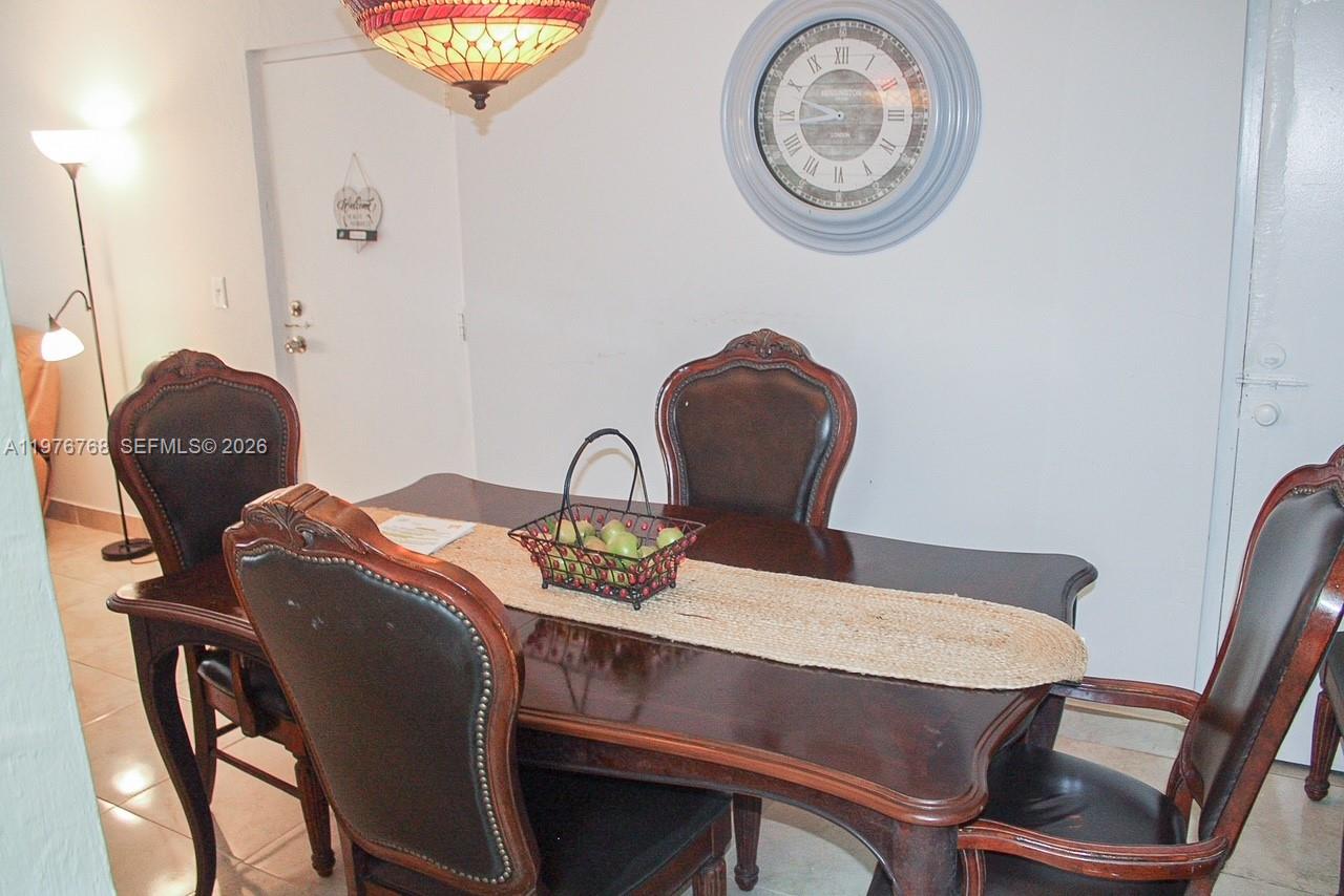 10818 North Kendall Drive, Unit R25 Miami, FL 33176 - Photo 2 of 15