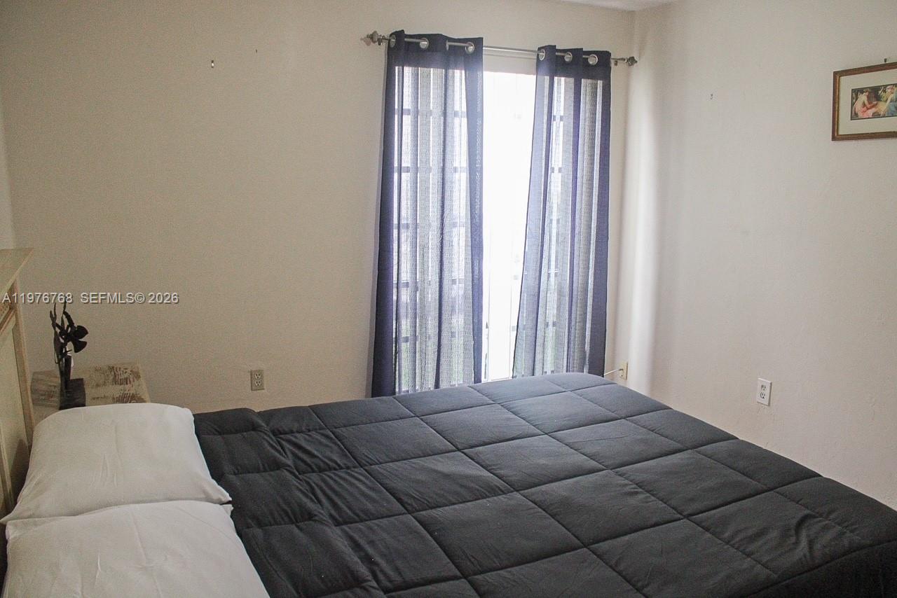 10818 North Kendall Drive, Unit R25 Miami, FL 33176 - Photo 9 of 15