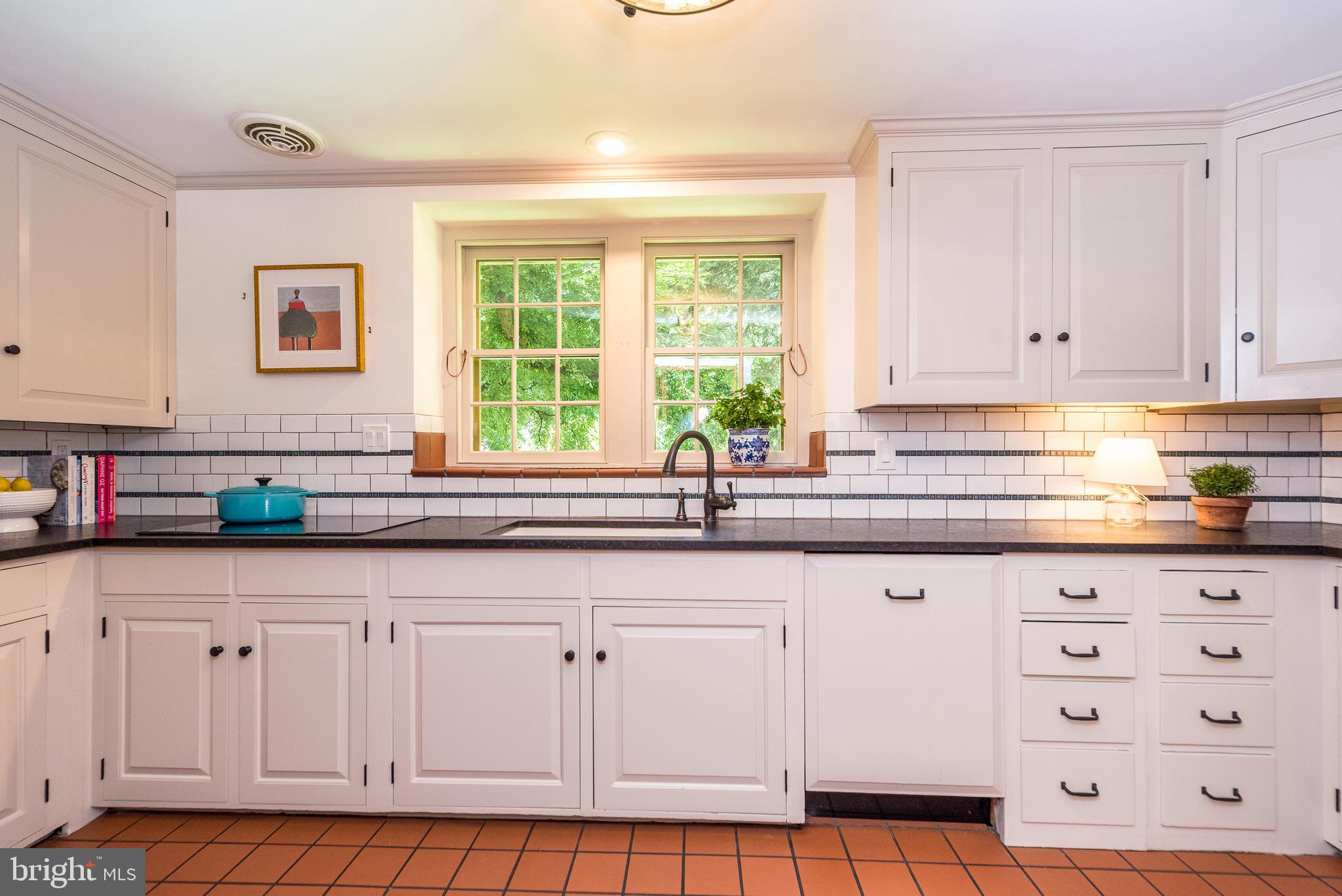 876 Brower Road Wayne, PA 19087 - Photo 26 of 59 Kitchen