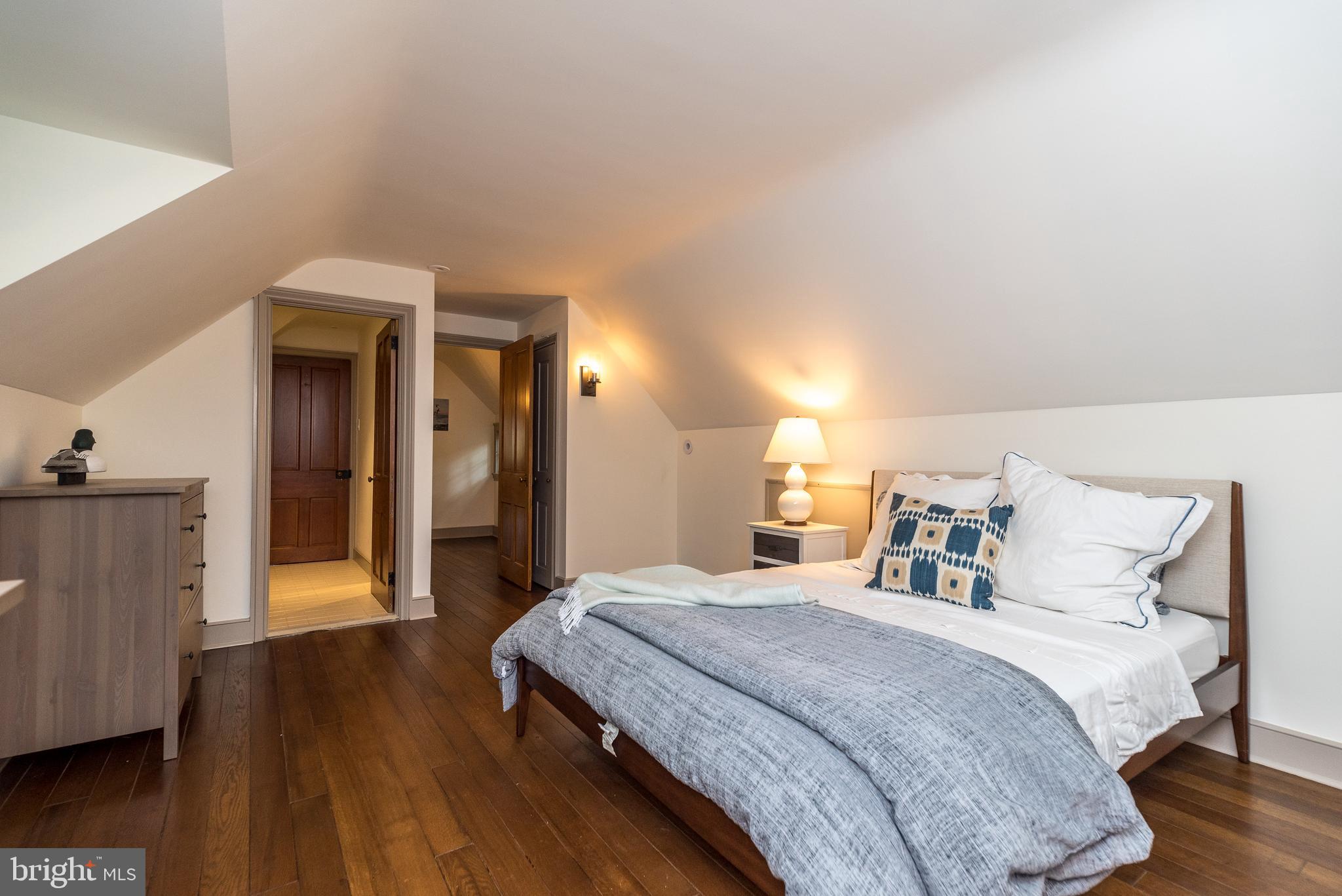 876 Brower Road Wayne, PA 19087 - Photo 45 of 59 Bedroom 4- 3rd floor