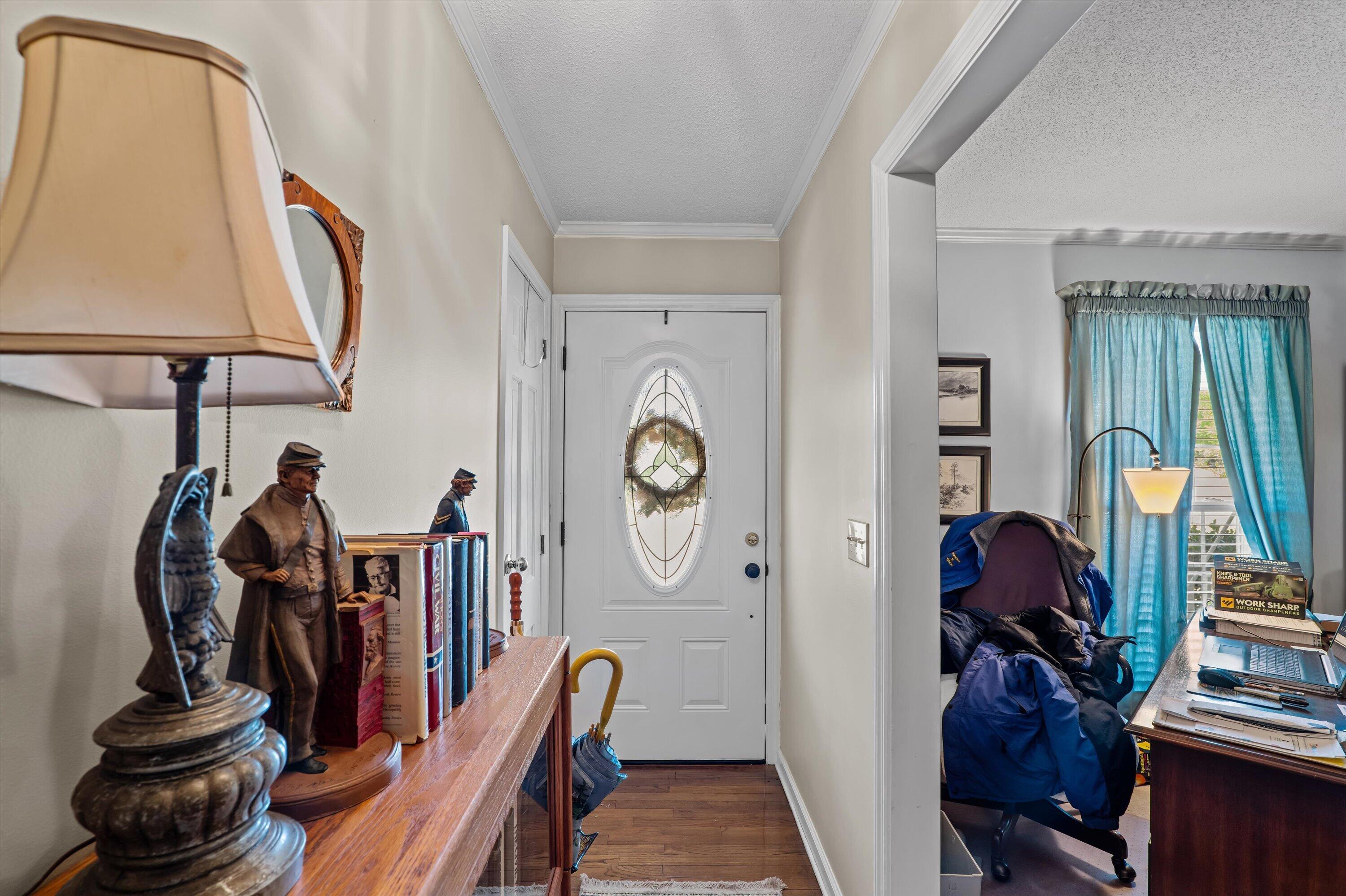 4394 Clements Road Hephzibah, GA 30815 - Photo 10 of 53 10-hephzibah-ga-foyer.jpg