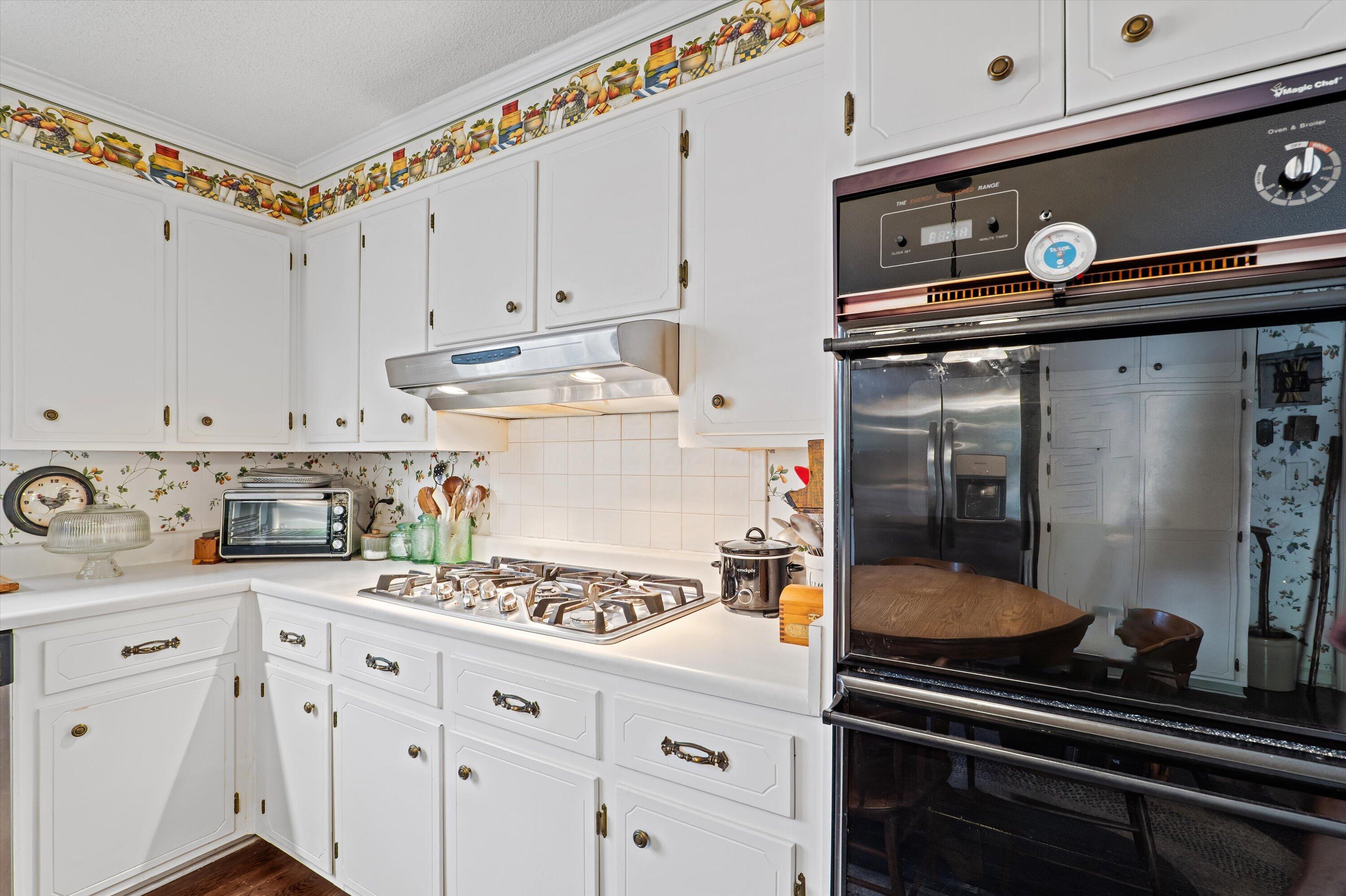 4394 Clements Road Hephzibah, GA 30815 - Photo 19 of 53 19-hephzibah-ga-home-updated-kitchen-sta