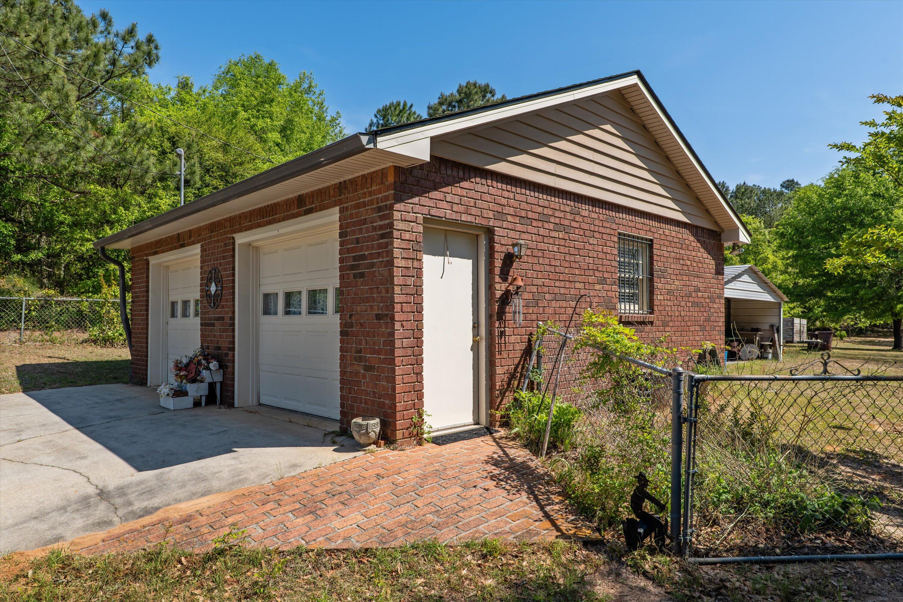 4394 Clements Road Hephzibah, GA 30815 - Photo 39 of 53 39-hephzibah-ga-brick-home-workshop.jpg