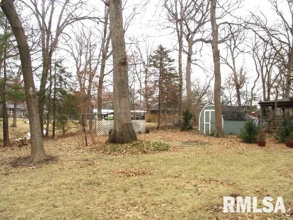 $158,000 | 531 Shady Oaks Drive, Metamora, IL 61548