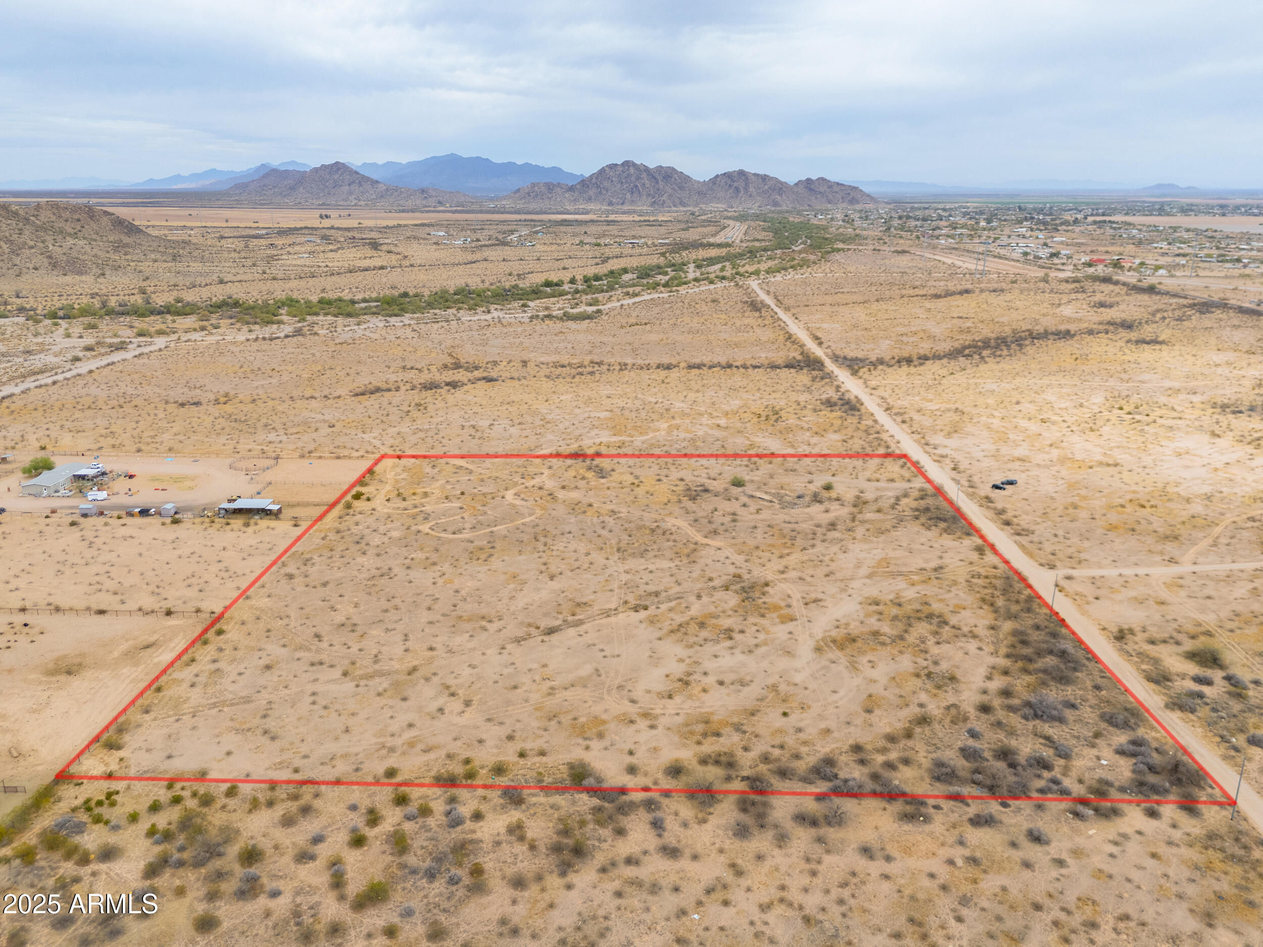 7640 North La Burma Road Maricopa, AZ 85139 - Photo 12 of 20 a view of beach and ocean