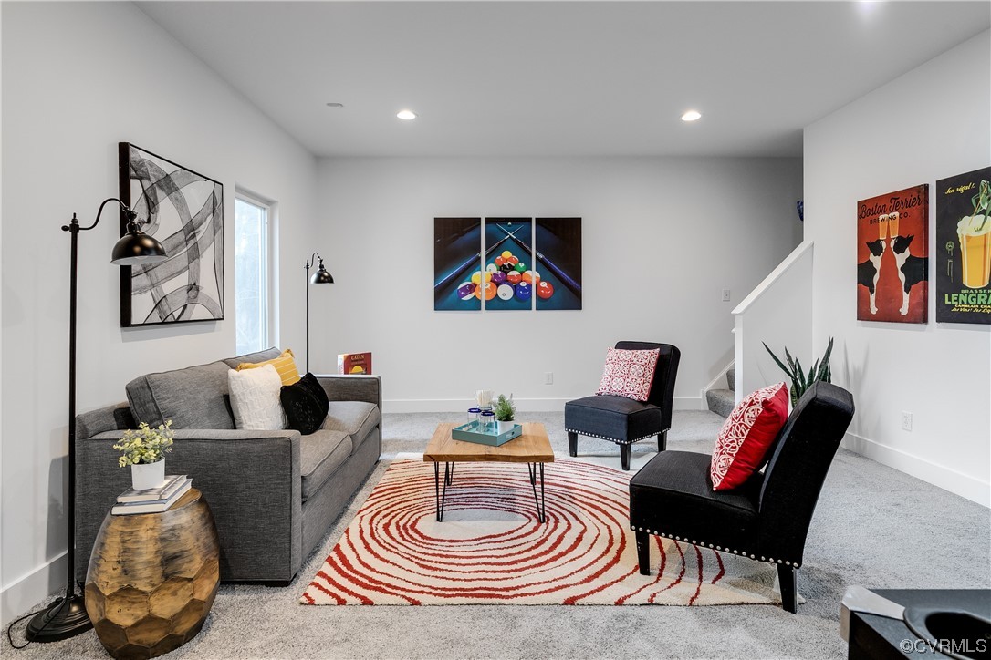 8312 Gwinnett Road Henrico, VA 23229 - Photo 17 of 50 a living room with furniture and a painting on the wall