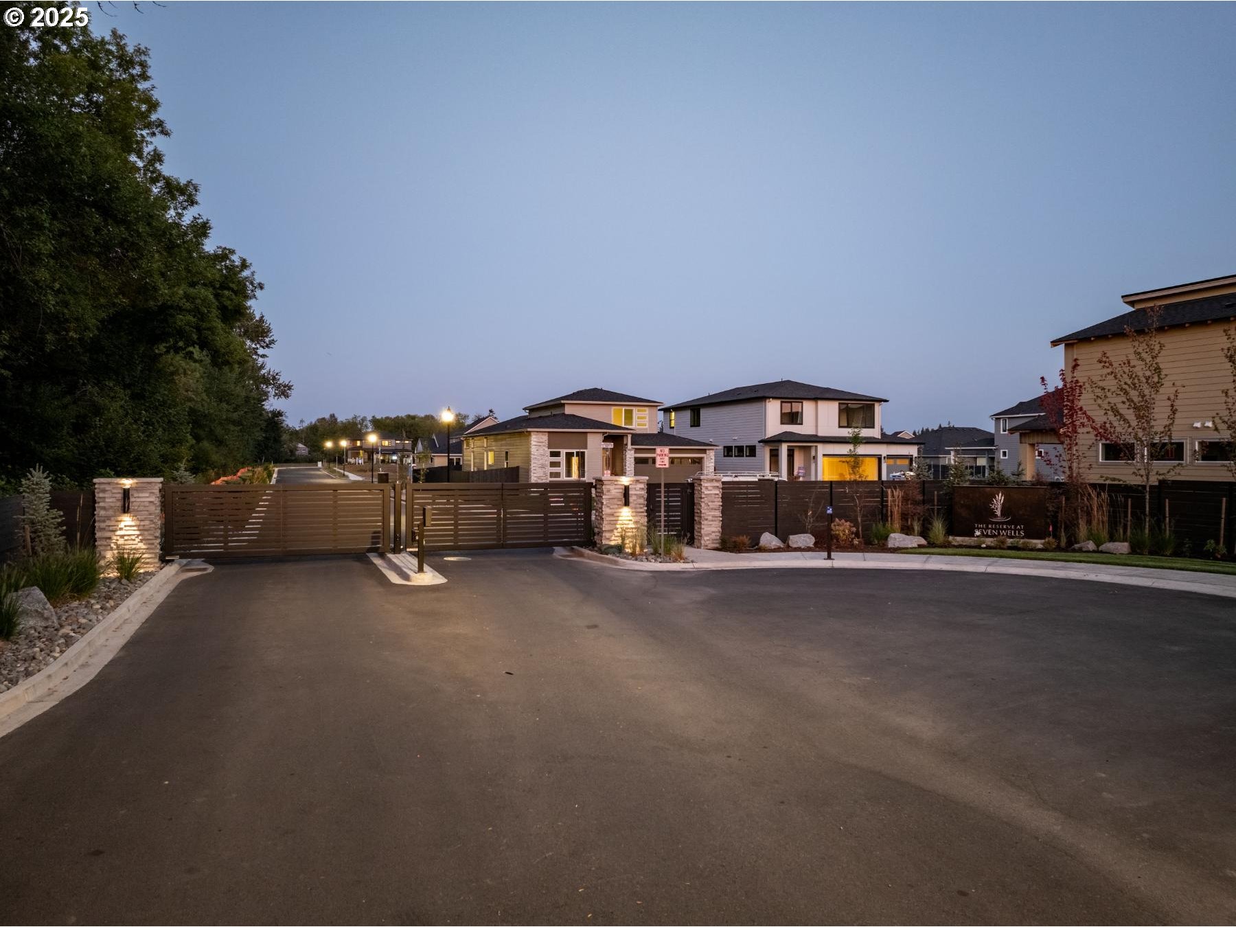 1018 South 46th Place Ridgefield, WA 98642 - Photo 32 of 34 a view of street with cars