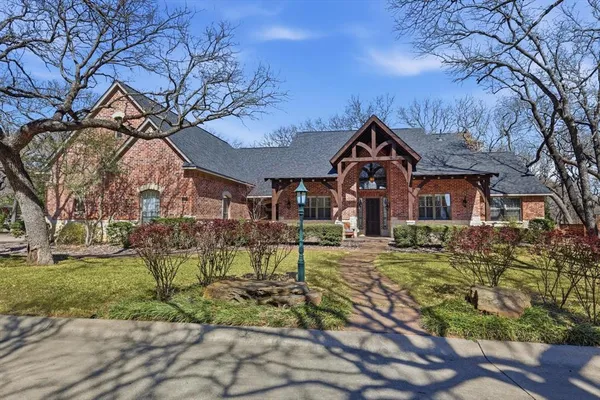 $729,900 | 3375 Forest Glen Drive, Corinth, TX 76210