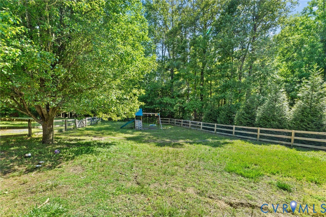 8136 Warriner Road Richmond, VA 23231 - Photo 31 of 46 Gallery Image 31
