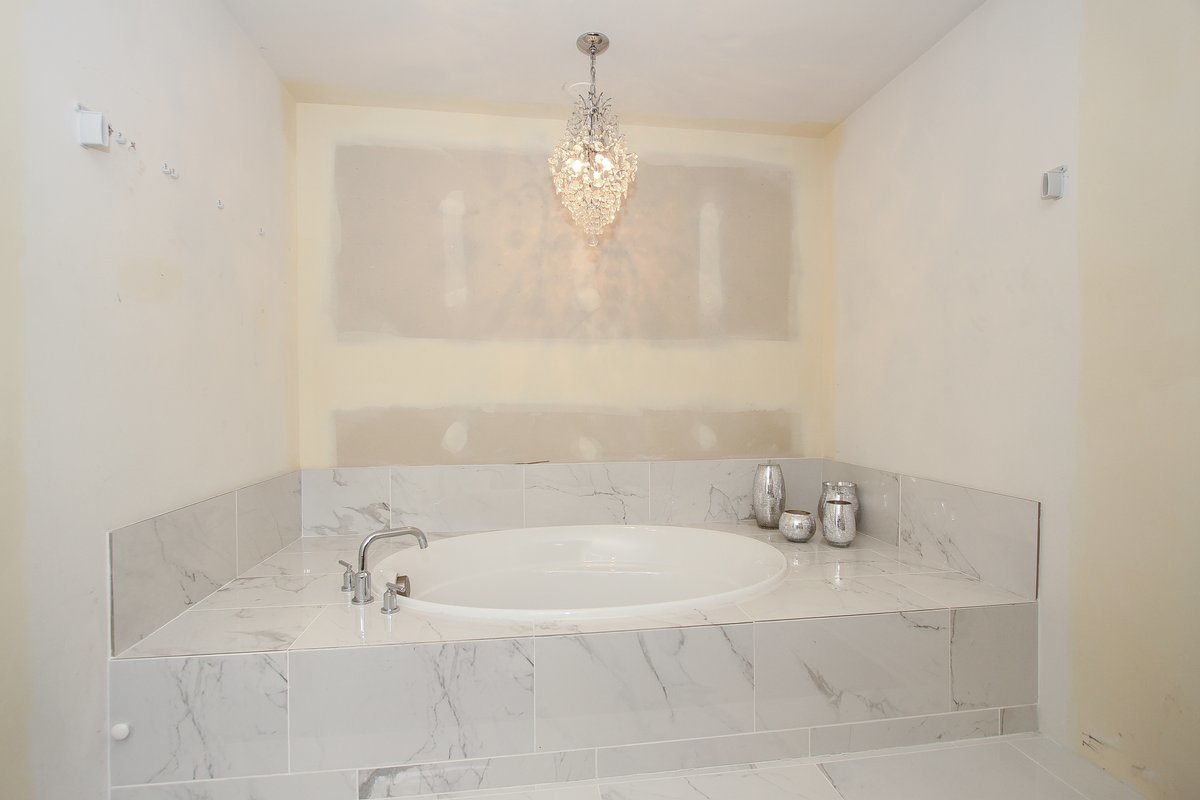 3617 Emerald Road Elgin, IL 60124 - Photo 15 of 29