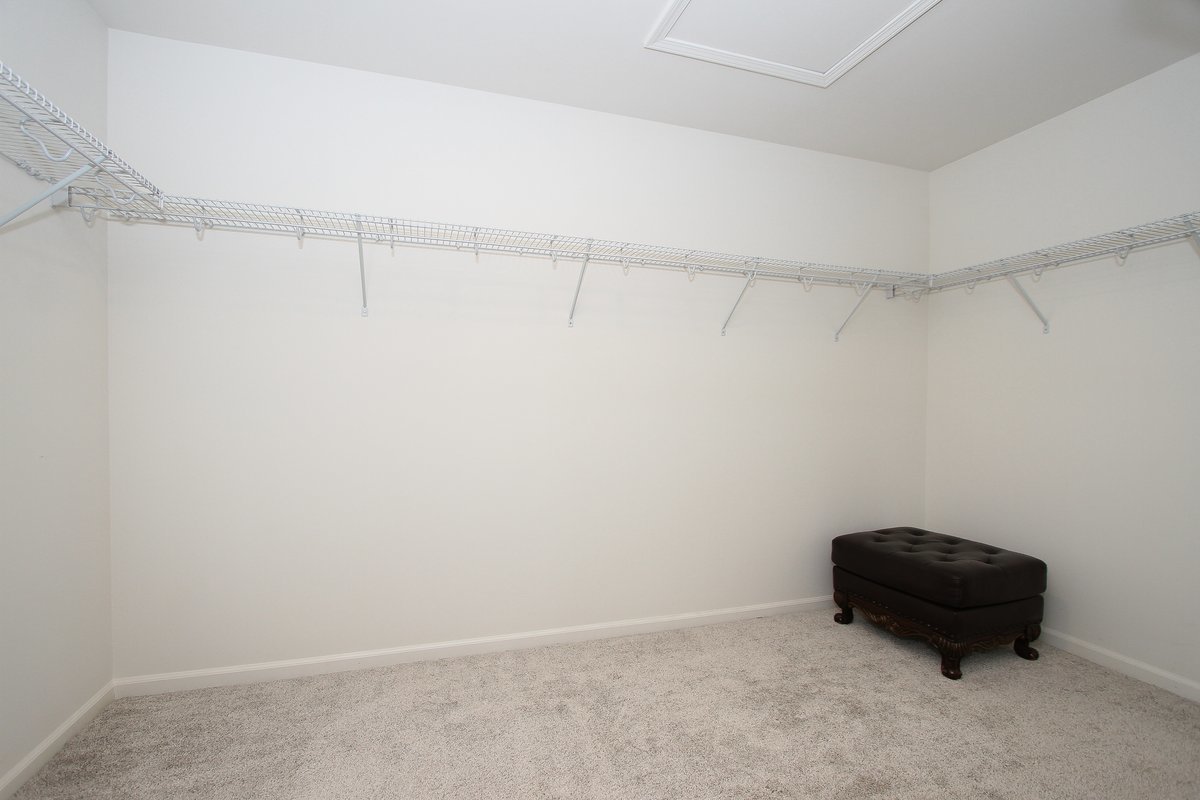 3617 Emerald Road Elgin, IL 60124 - Photo 16 of 29