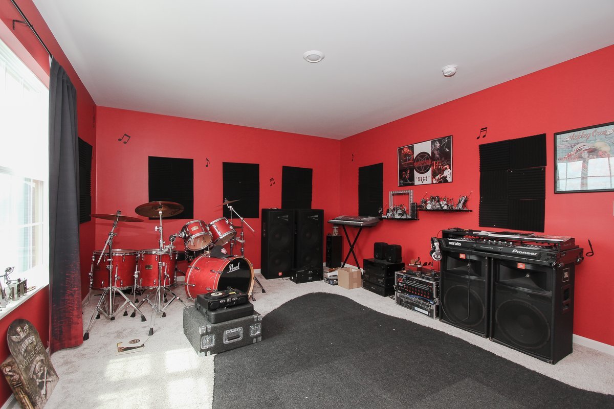 3617 Emerald Road Elgin, IL 60124 - Photo 22 of 29