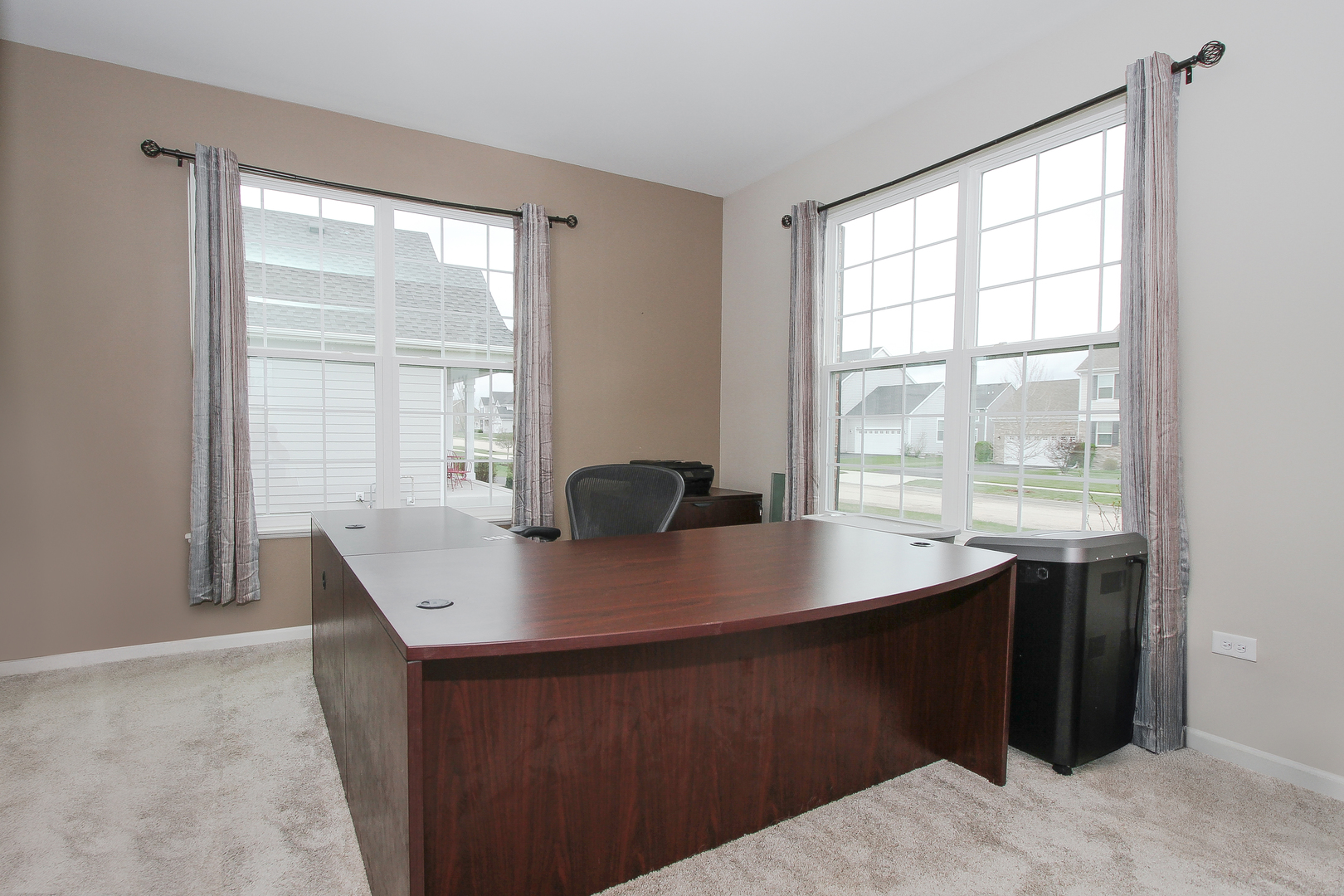 3617 Emerald Road Elgin, IL 60124 - Photo 8 of 29