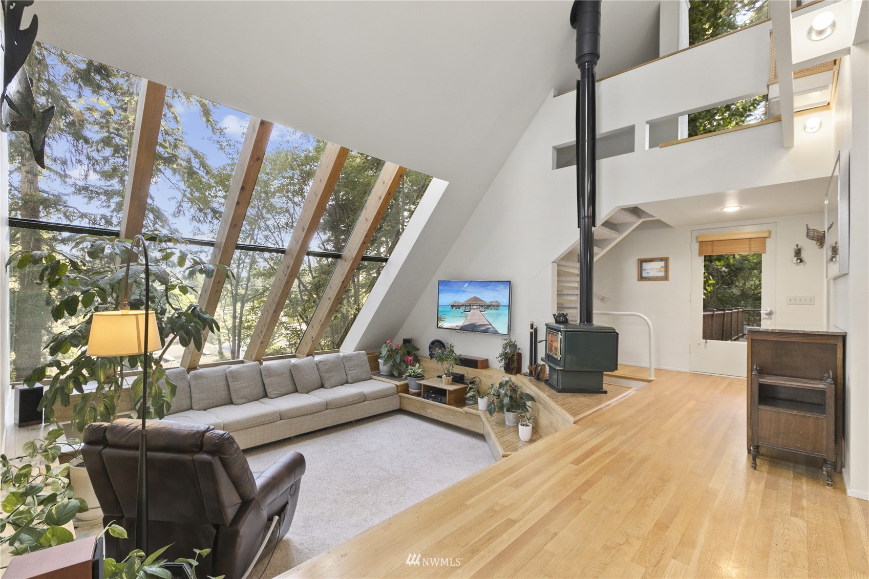 621 Willow Road Bellingham, WA 98225 - Photo 6 of 33 a living room with furniture and a large window