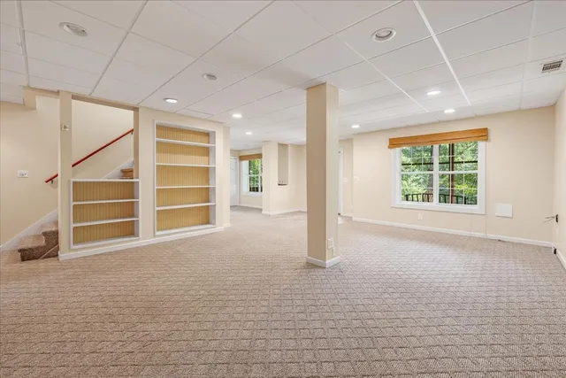 $460,000 | 115 Lake Crest Lane, Tullahoma, TN 37388