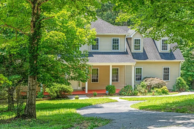 $460,000 | 115 Lake Crest Lane, Tullahoma, TN 37388