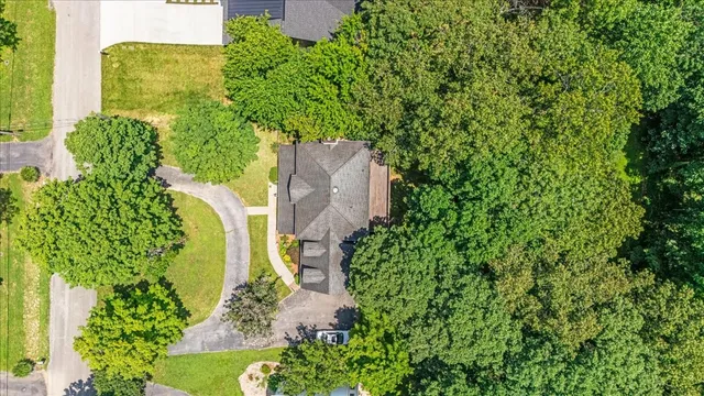 $460,000 | 115 Lake Crest Lane, Tullahoma, TN 37388