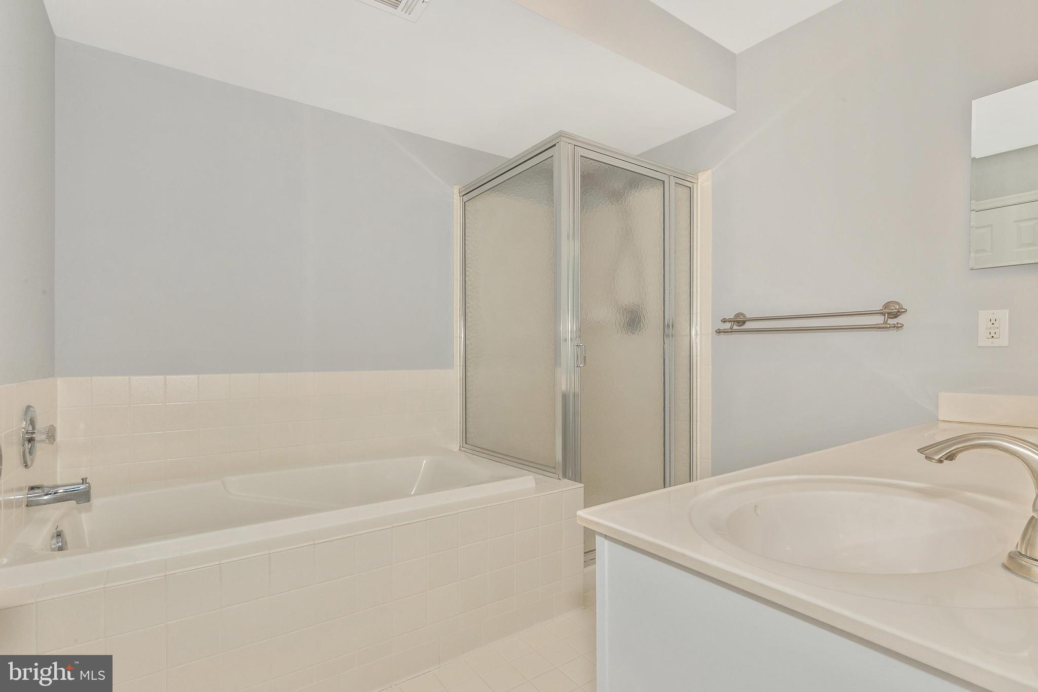 2439 Rippling Brook Road Frederick, MD 21701 - Photo 26 of 38 Master Bath