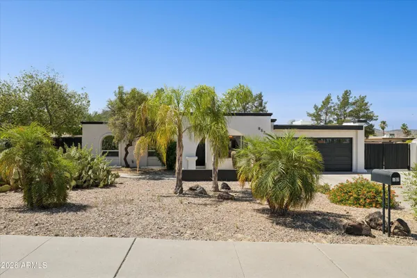 $595,000 | 857 East Coral Gables Drive, Phoenix, AZ 85022