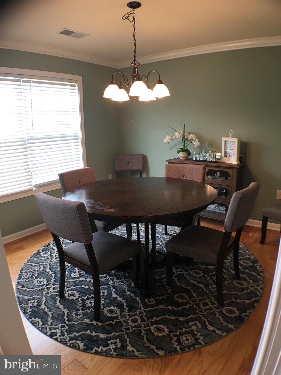 516 Thumper Drive Ranson, WV 25438 - Photo 6 of 38 Dining room