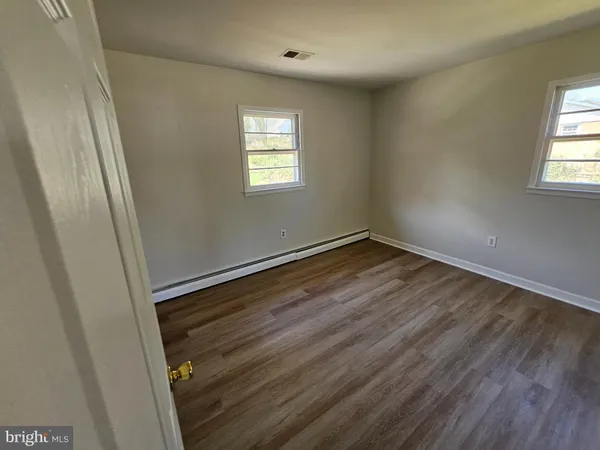 $2,675 | 14236 Caroline Street, Woodbridge, VA 22191