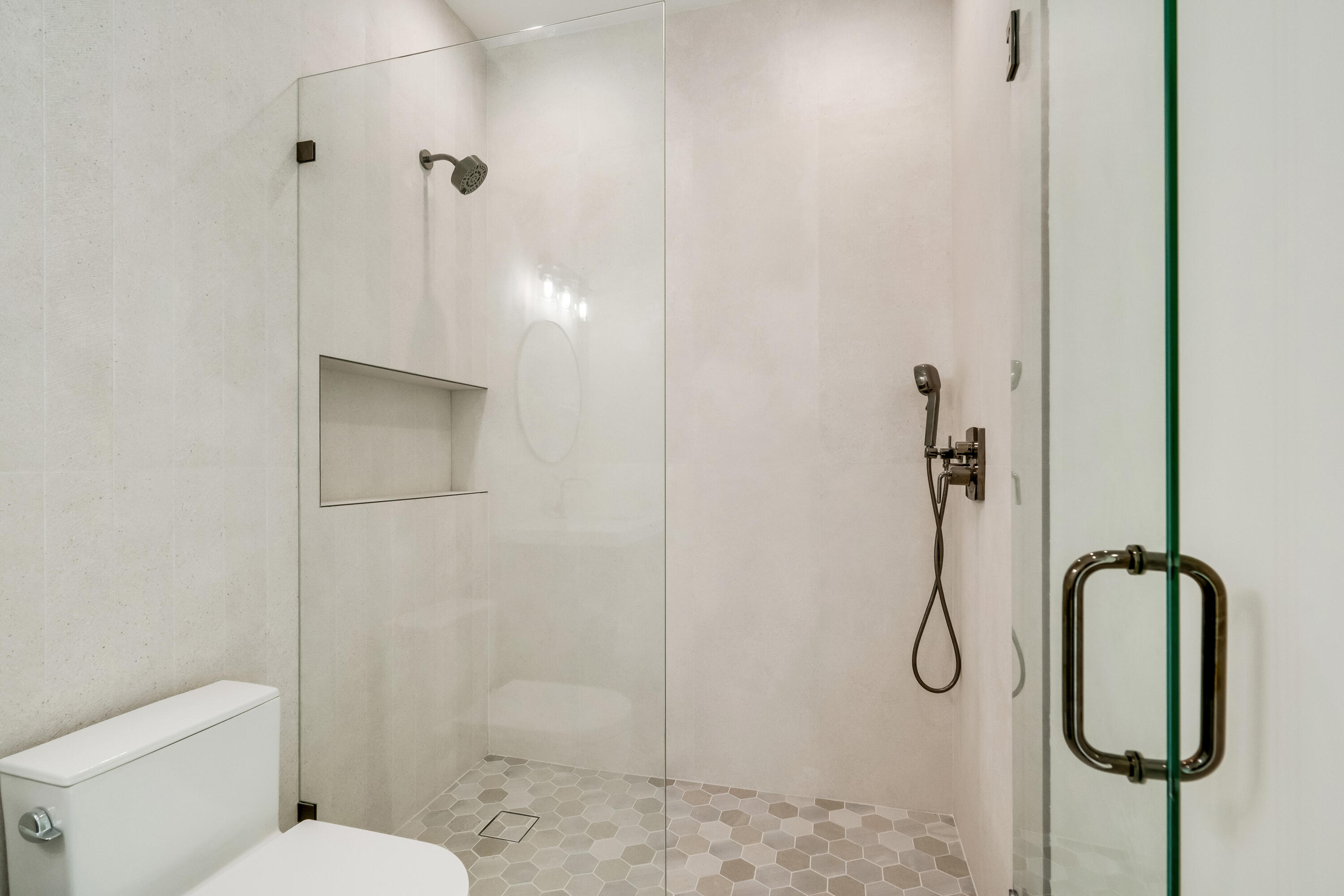 115 Spoonbill Road Tavernier, FL 33070 - Photo 42 of 85 a bathroom with a shower and toilet