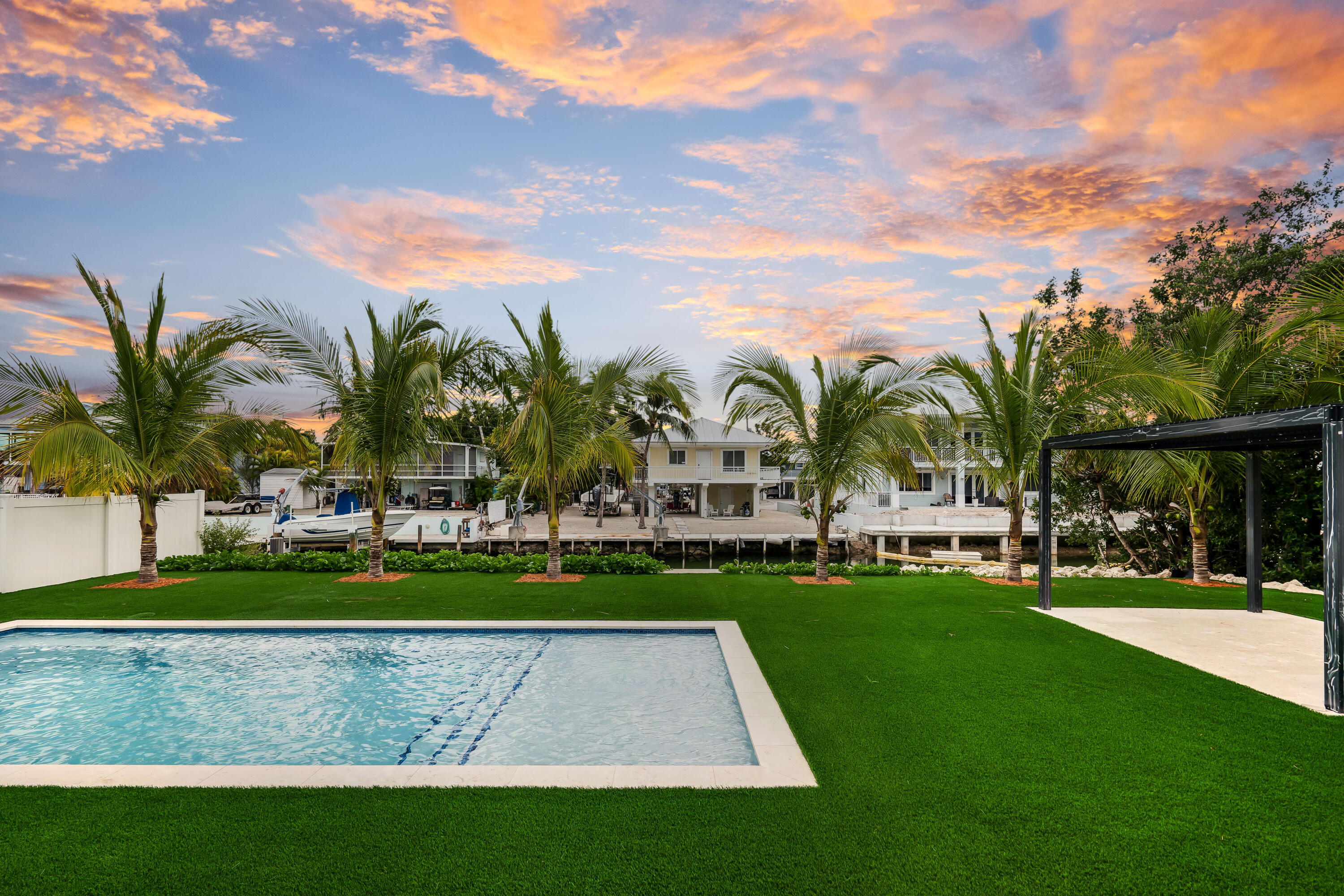 115 Spoonbill Road Tavernier, FL 33070 - Photo 5 of 85 a view of a park with palm trees