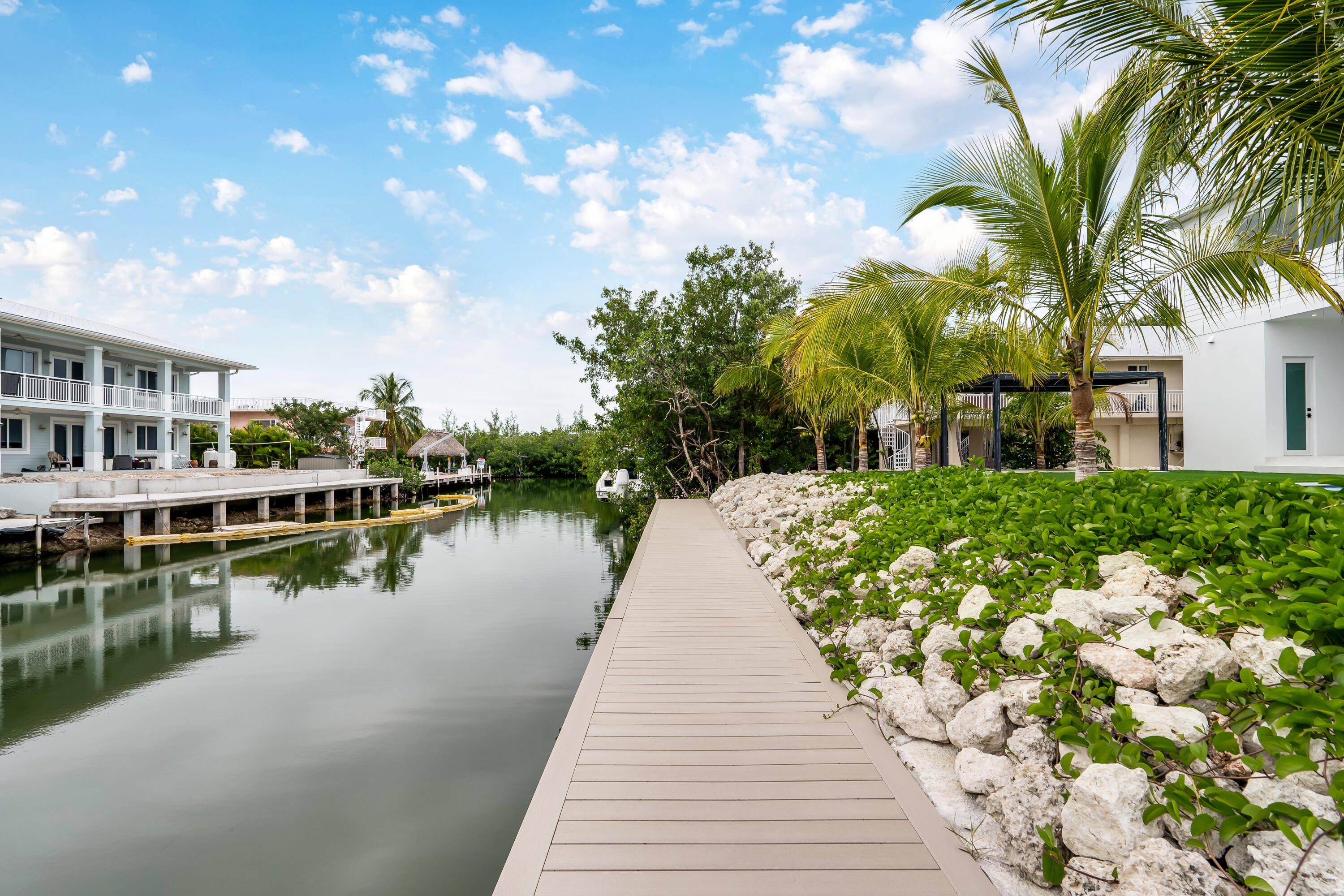 115 Spoonbill Road Tavernier, FL 33070 - Photo 71 of 85 2025_01_12 115 SPOONBILL BACKYARD-9
