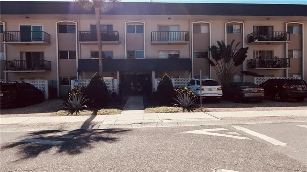 a view of multiple house