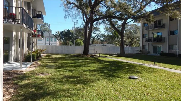 $159,000 | 4606 West Gray Street, Unit 206, Tampa, FL 33609