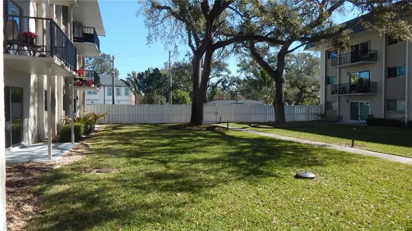 $159,000 | 4606 West Gray Street, Unit 206, Tampa, FL 33609
