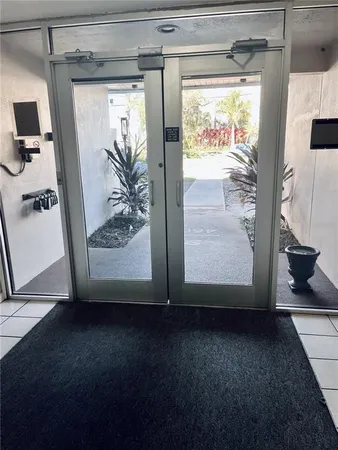 $159,000 | 4606 West Gray Street, Unit 206, Tampa, FL 33609