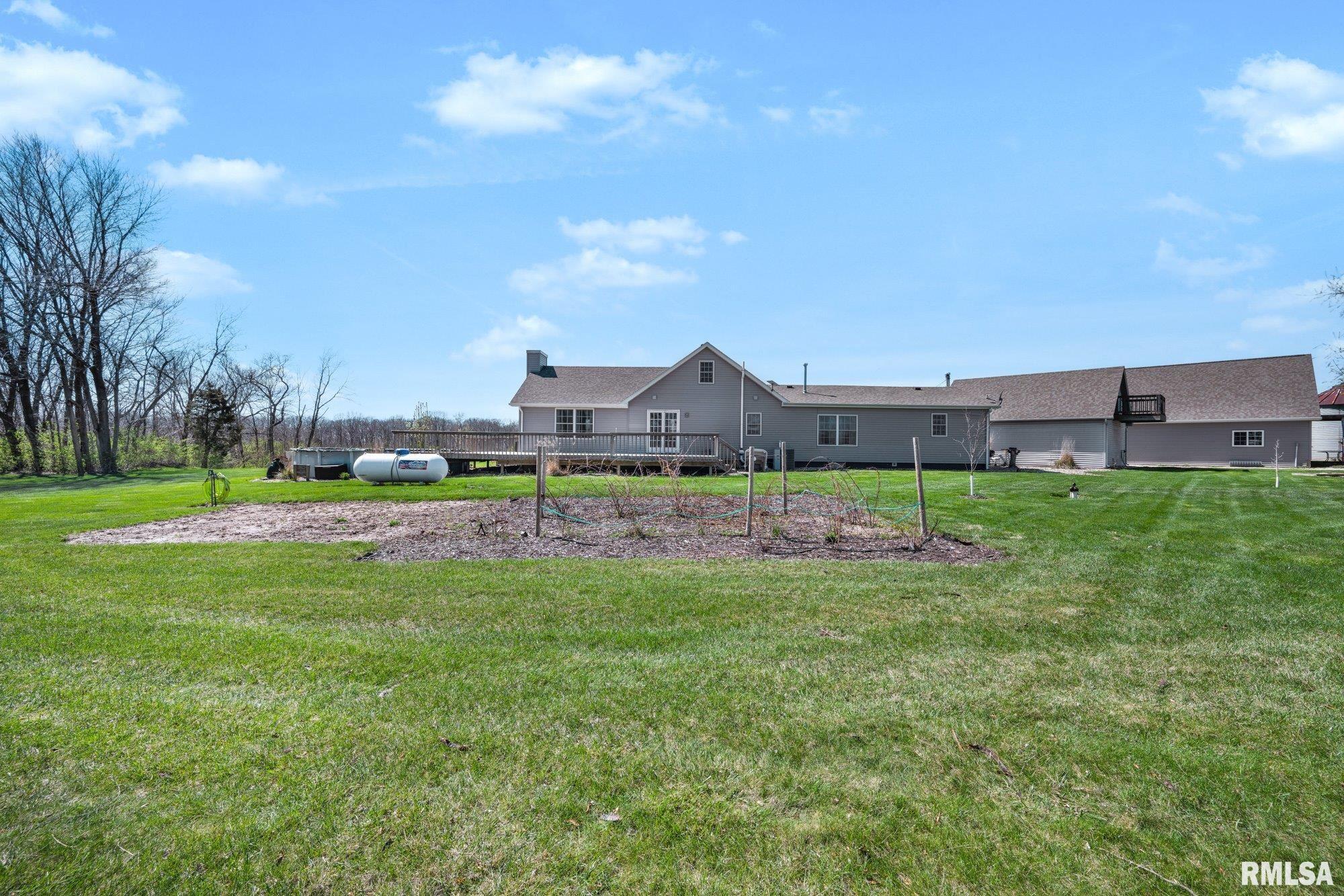 1122 Sun Road Washburn, IL 61570 - Photo 34 of 57