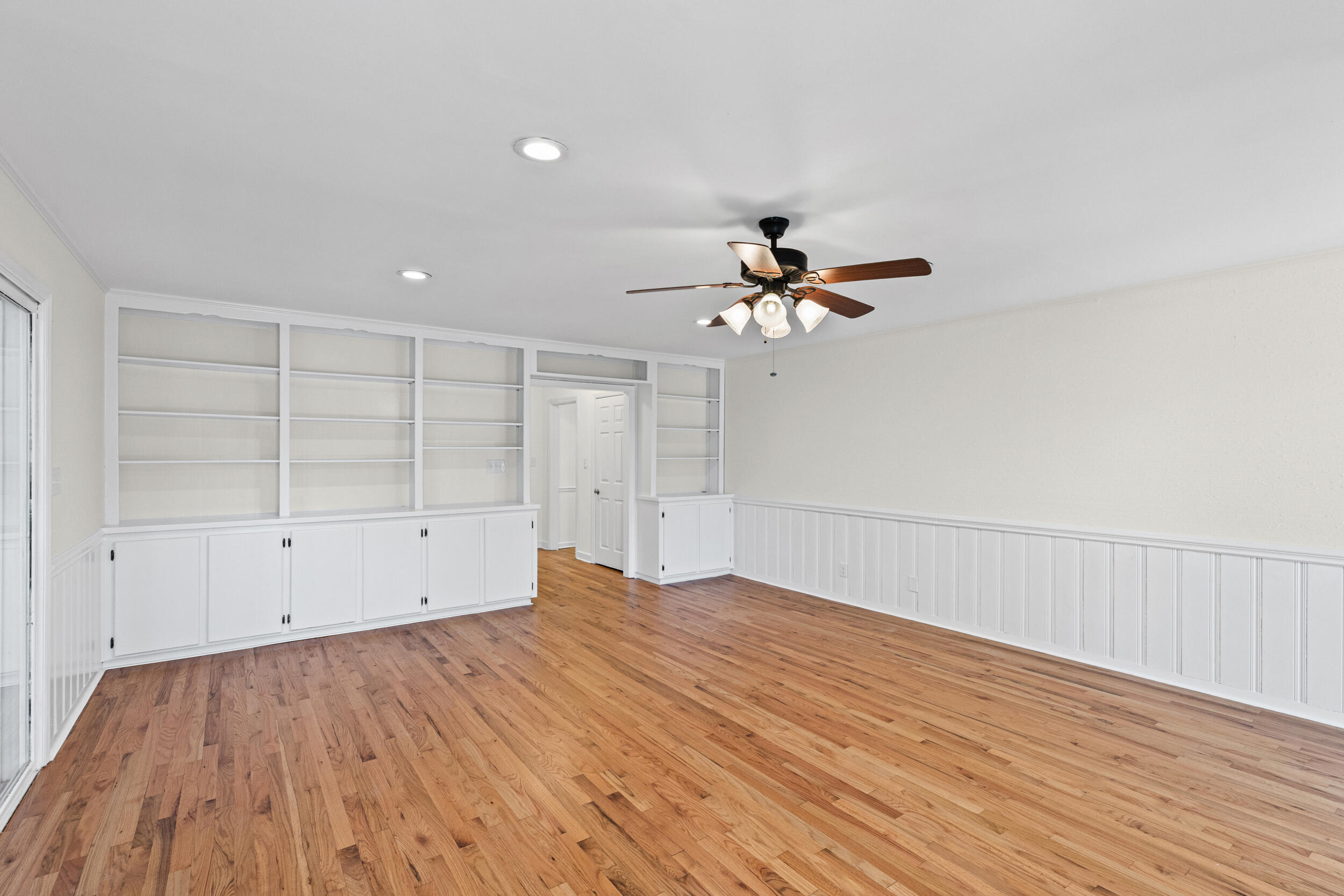 809 Burden Lake Road Aiken, SC 29803 - Photo 8 of 37