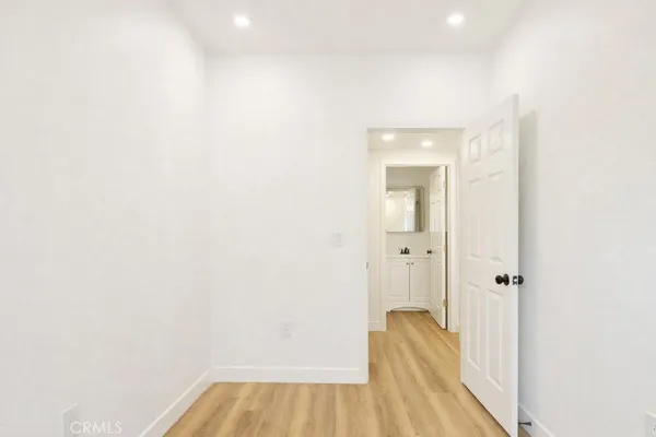 $2,325 | 625 Orizaba Avenue, Unit 5, Long Beach, CA 90814